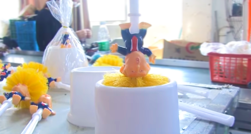 Wc Borstel Trump2 Bewerkt