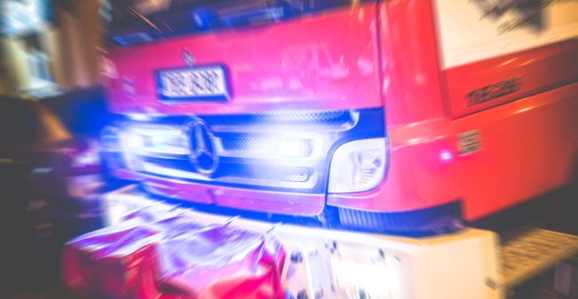 Gekantelde Vrachtwagen Kleiner