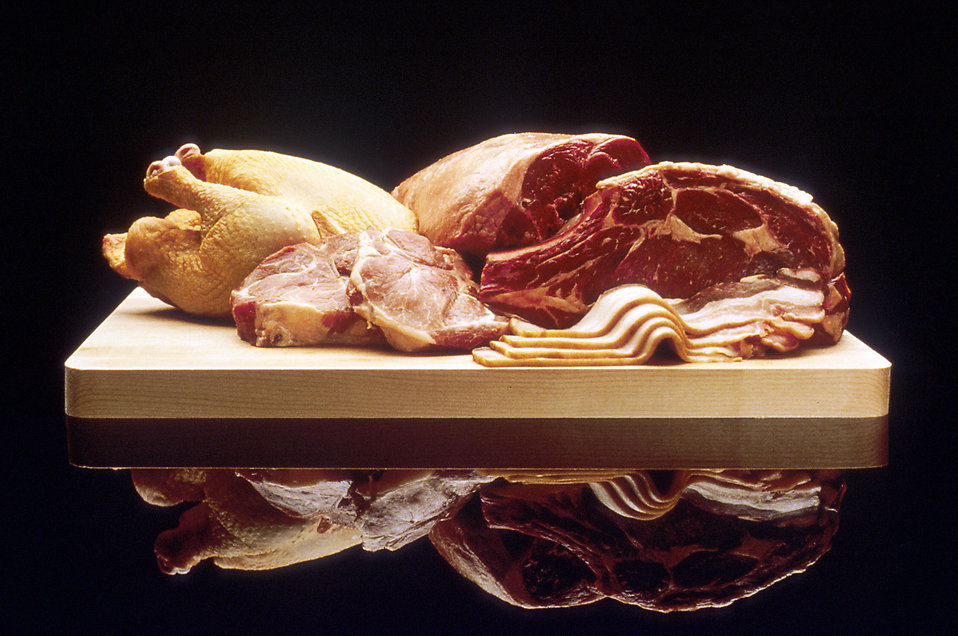 17279-red-meat-and-poultry-on-a-cutting-board-pv