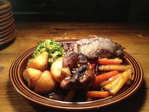 1653779_374333602707003_254249933_n