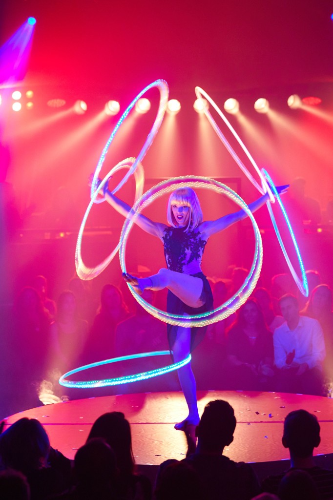 9 La Soirée Leicester Square Satya Bella credit Brinkhoff-Moegenburg.jpg