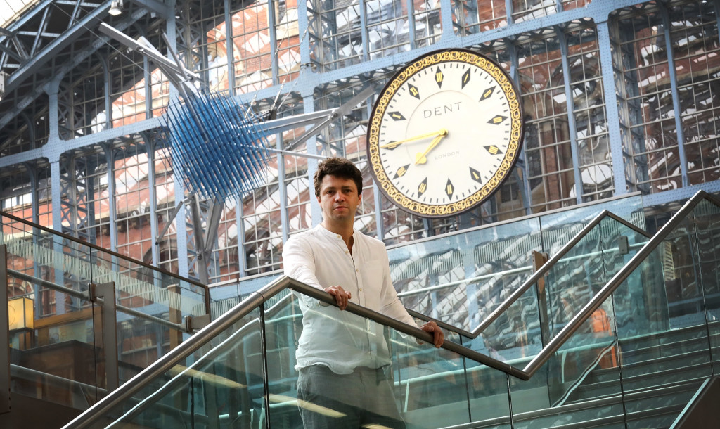 Conrad Shawcross Unveils His 2017 Artwork For Terrace Wires Commission At St Pancras International