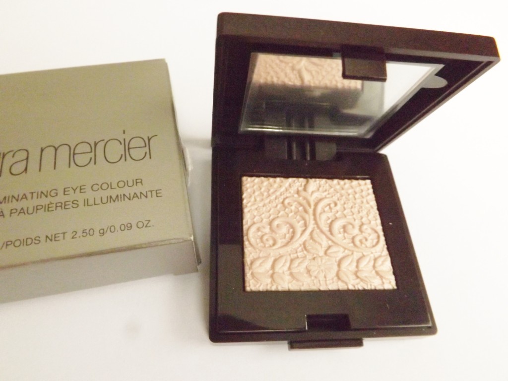 Laura Mercier