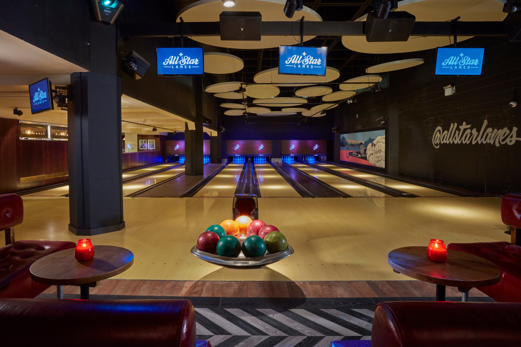 © giles Christopher