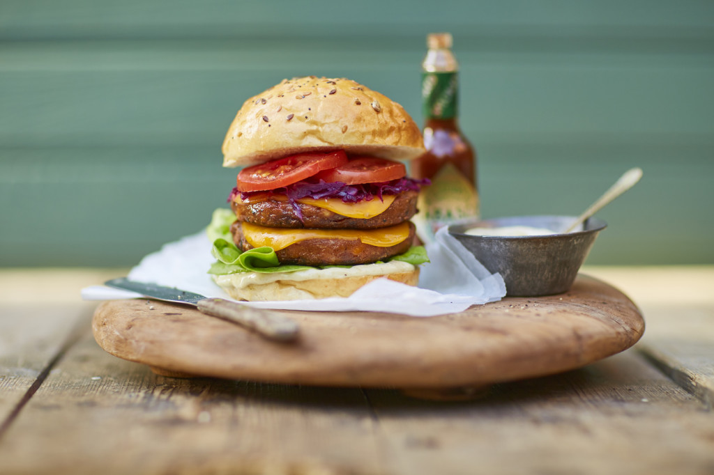 TABASCOBetterBBQ_Auburger_01