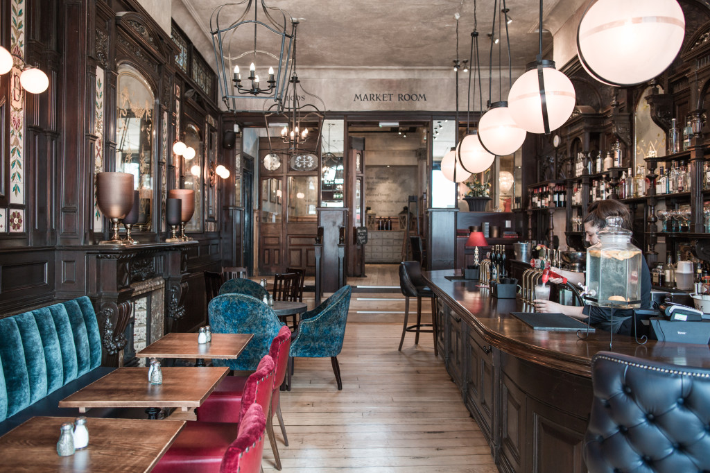 The Elgin Notting Hill - El Gin Bar