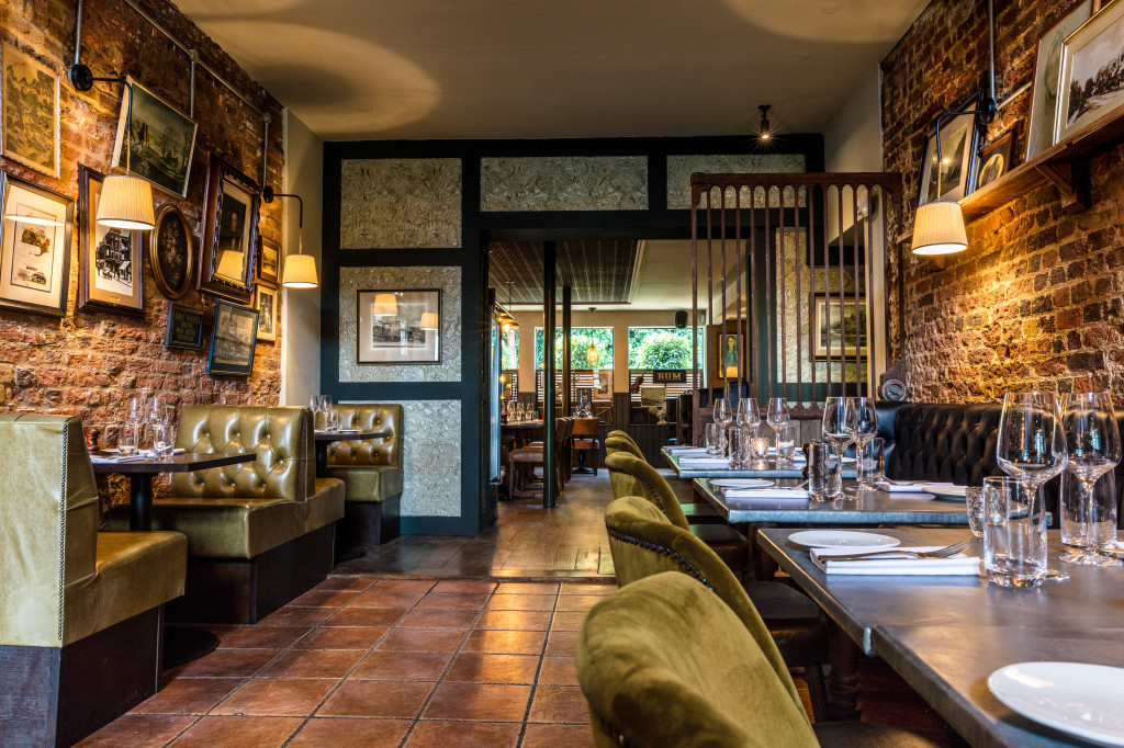 Young's Fire Stables - Restaurant Interior 24