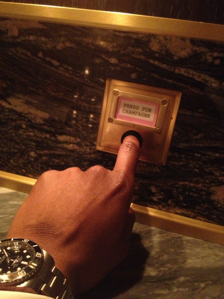 Champagne Button