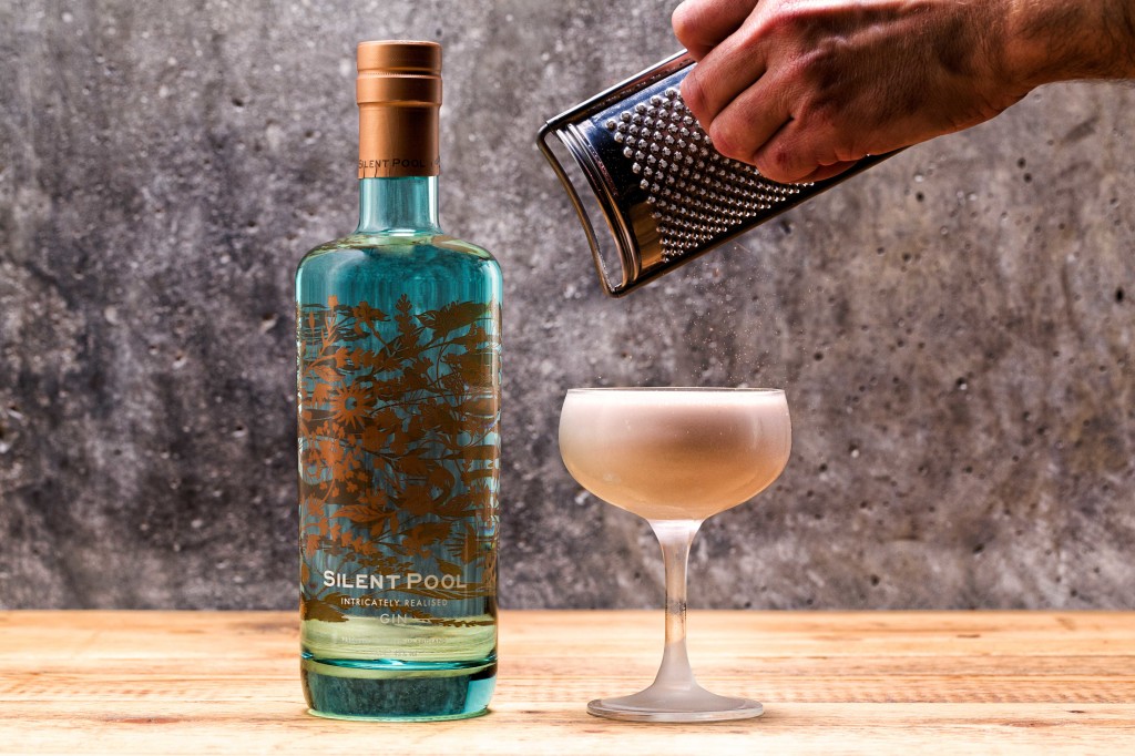 silent_pool_gin_imag_7wSSl