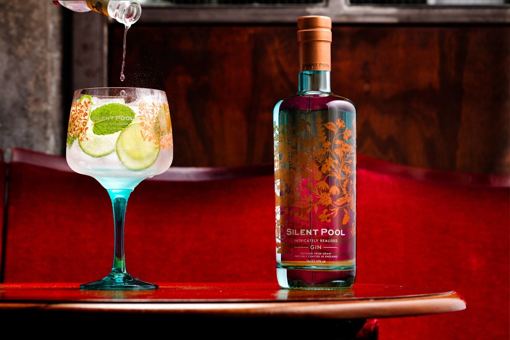 silent_pool_gin_imag_HK4go