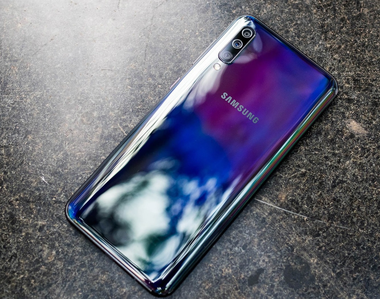 مميزات وعيوب A70 اقرأ السوق المفتوح