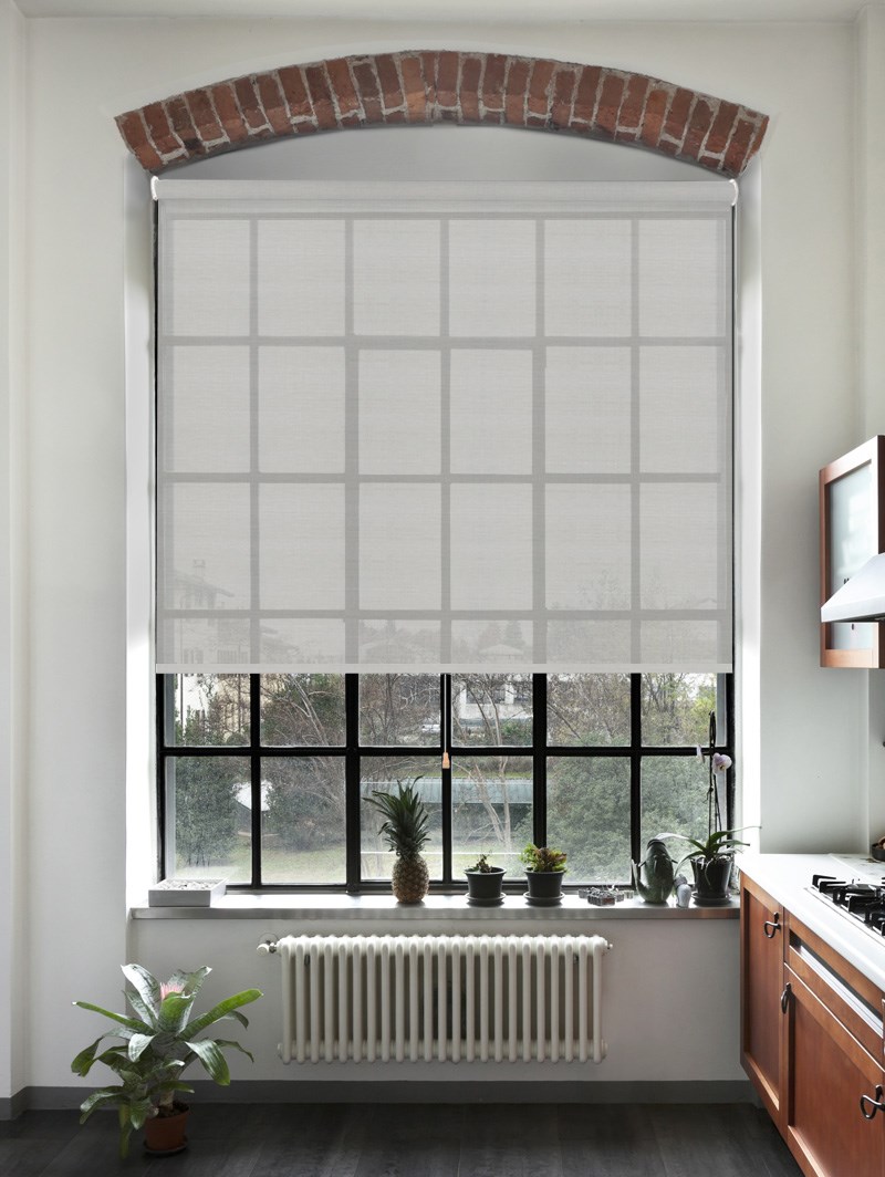 Pewter 5 Sunscreen Cordless Spring Loaded Roller Blind