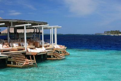 eco friendly pods to relax in by the ocean