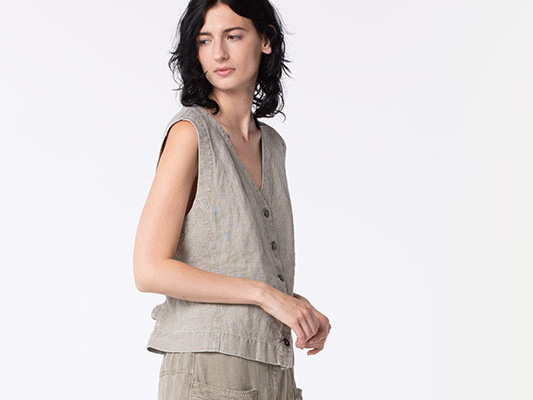 OSKA Vests