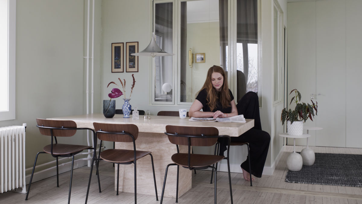 OsloDeco Miriams beste tips til å bo bra på liten plass Ball lampe Medium | Interiør rom, Rom dekorasjon, Liten stue