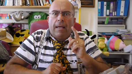 גם על העניבה של דוקטור מל יש חיידקים