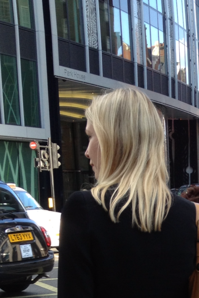 Black suit in London קסם שחור בלונדון by Shulamit Sapir-Nevo - Ourboox.com