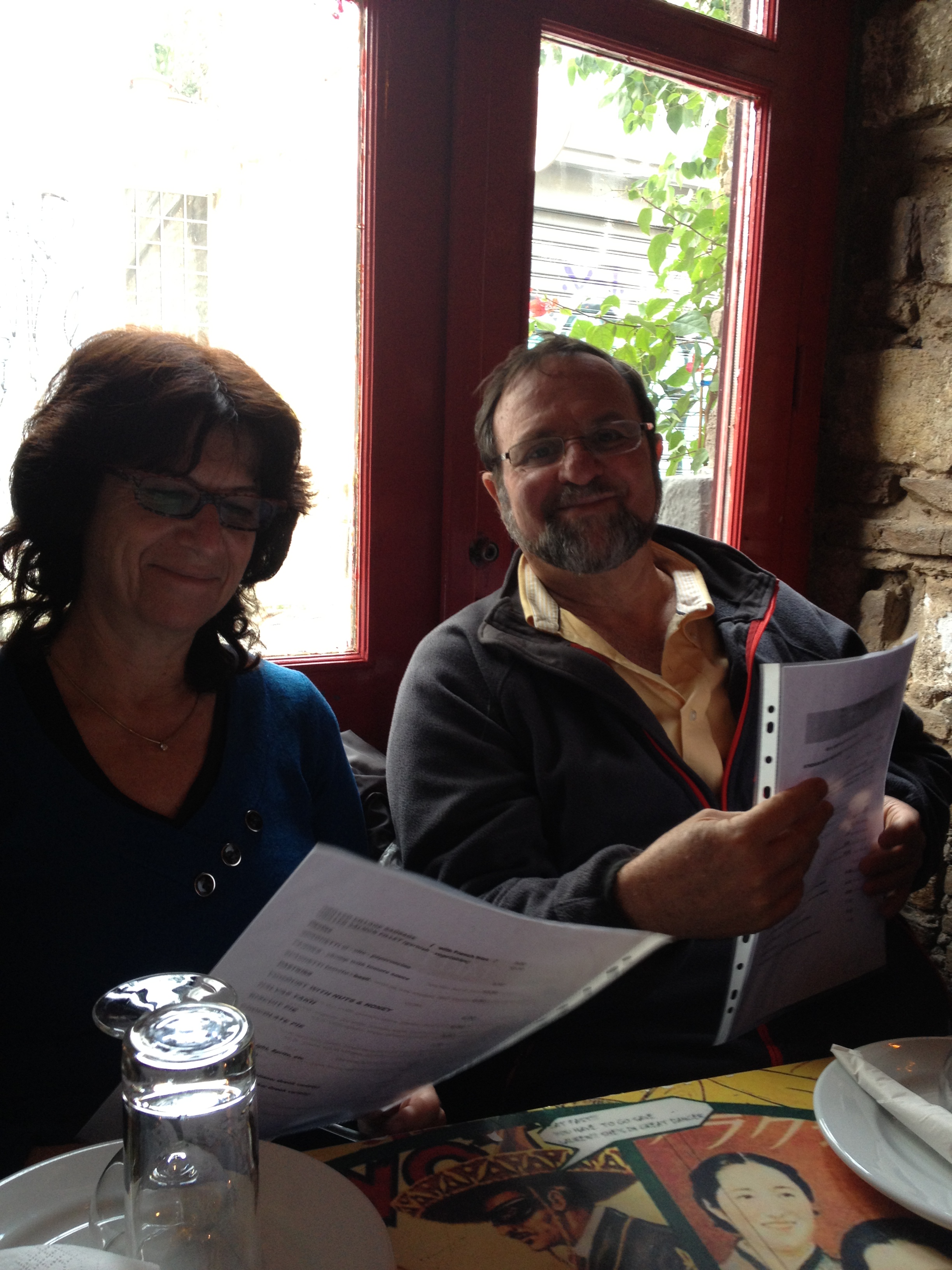 Making friends in Athens- Kostas* κανοντας φίλους στην Αθήνα by Shuli Sapir-Nevo Photo and Motto - Illustrated by Photos by Shulamit Sapir-Nevo - Ourboox.com