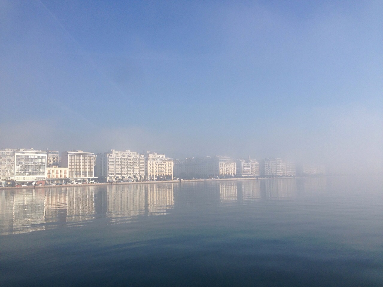 The Soul and the Seagulls of Thessaloniki by Shulamit Sapir-Nevo - Illustrated by Photos by Shulamit Sapir-Nevo - Ourboox.com
