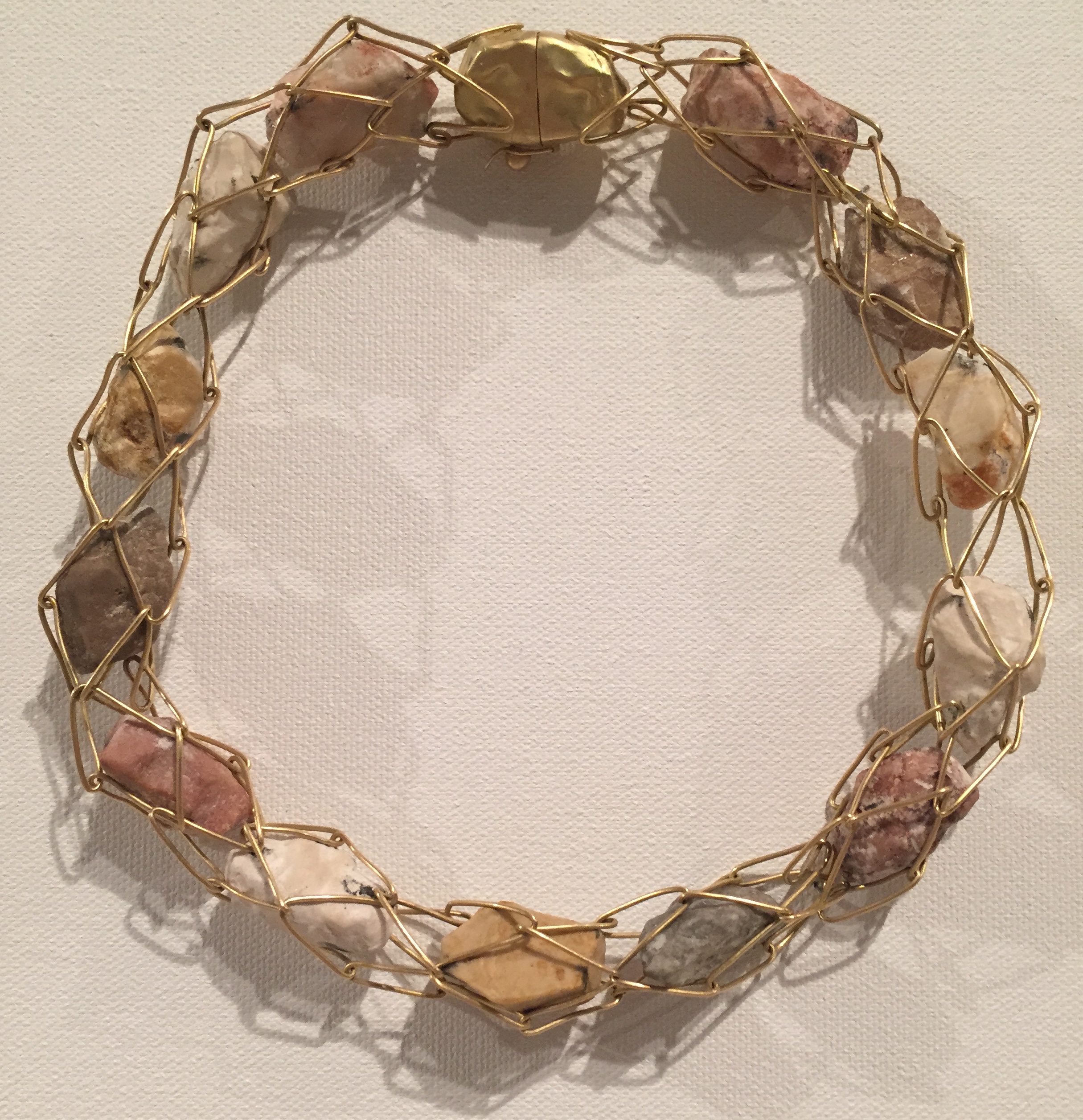 Artificial Stones by Stephen Pohlmann - Illustrated by Vered Kaminski - Ourboox.com