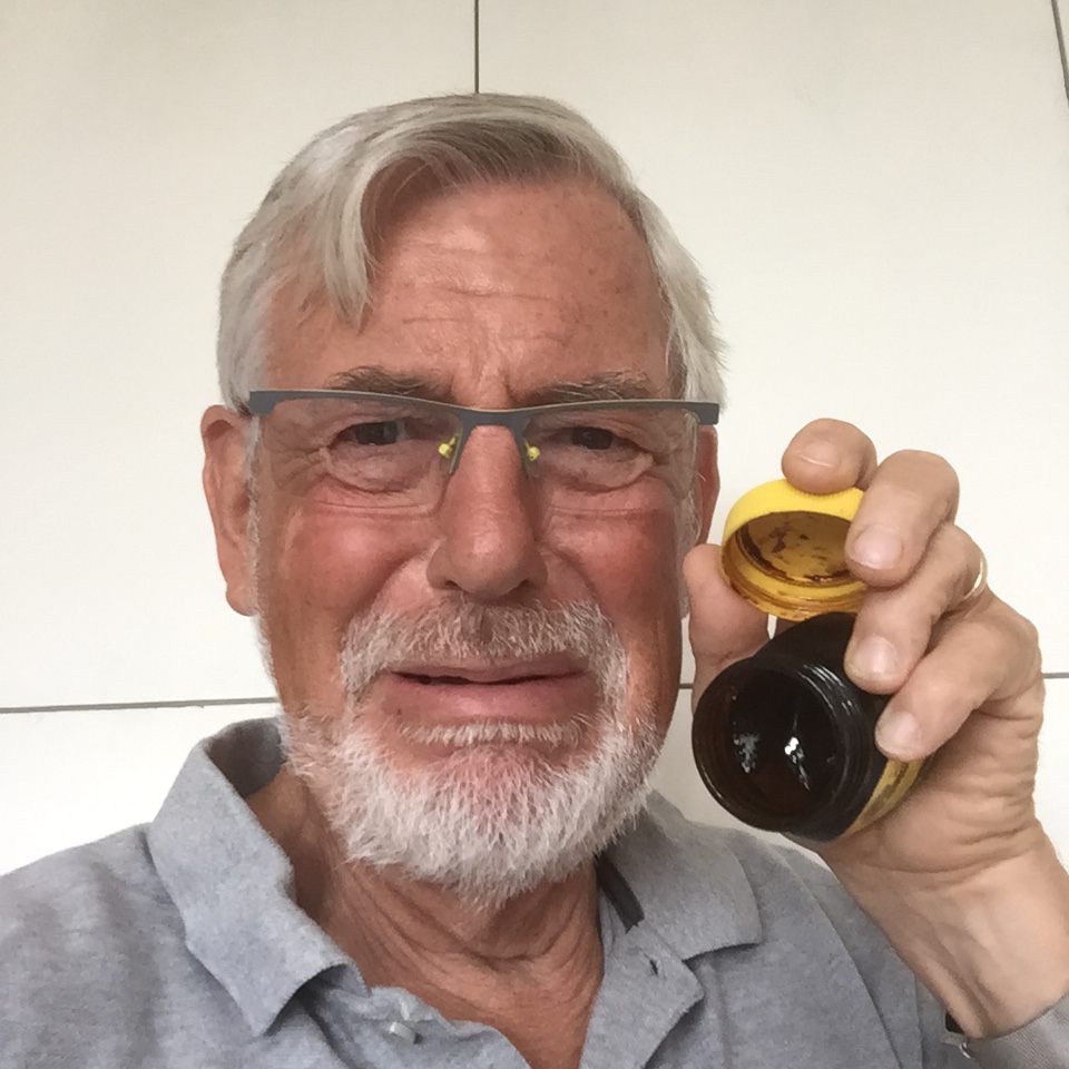 Why We Love Marmite by Stephen Pohlmann - Ourboox.com