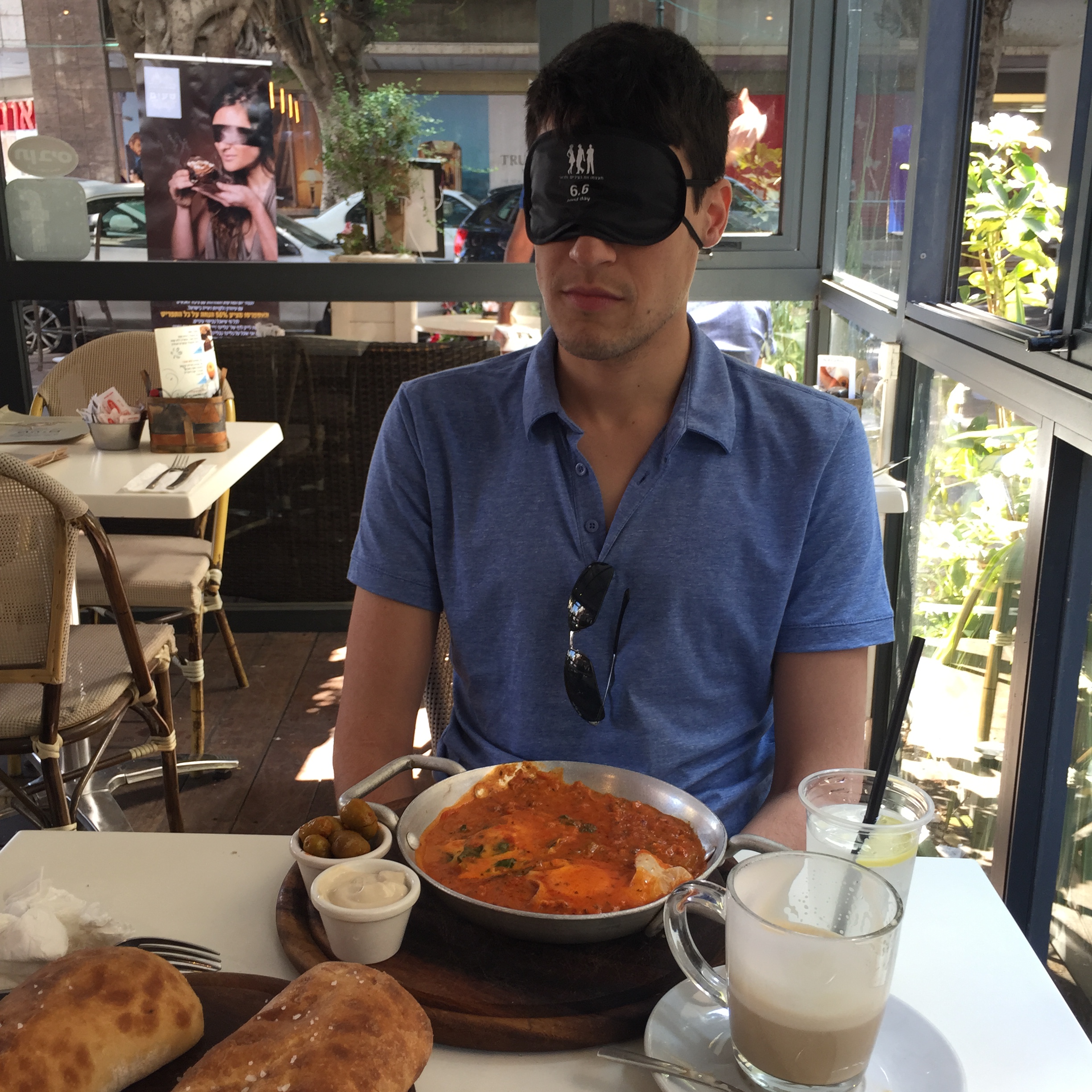 Blind Day, Blind Date by Mel Rosenberg - מל רוזנברג - Ourboox.com