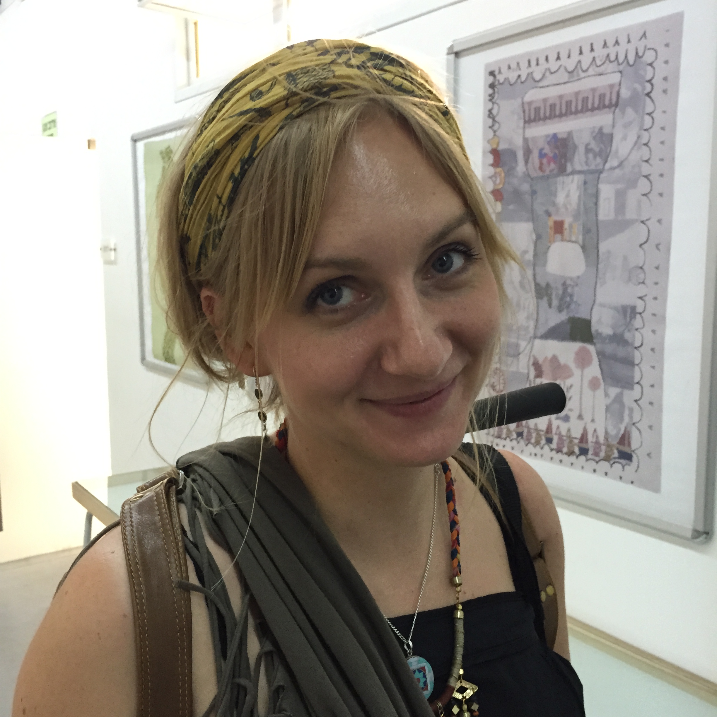 November Smiles at Shenkar College by Mel Rosenberg - מל רוזנברג - Ourboox.com