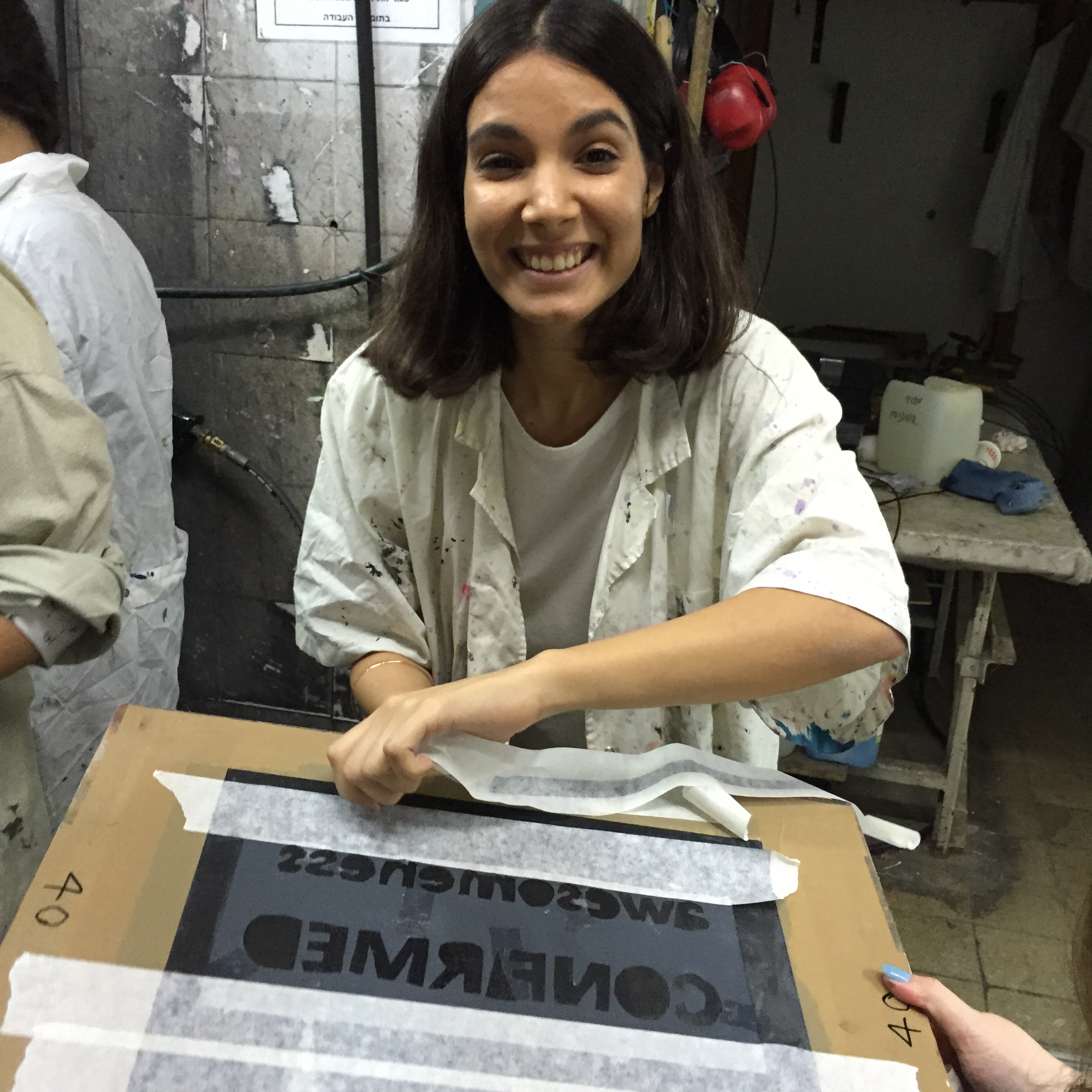 Making t-shirts at Shenkar by Mel Rosenberg - מל רוזנברג - Ourboox.com