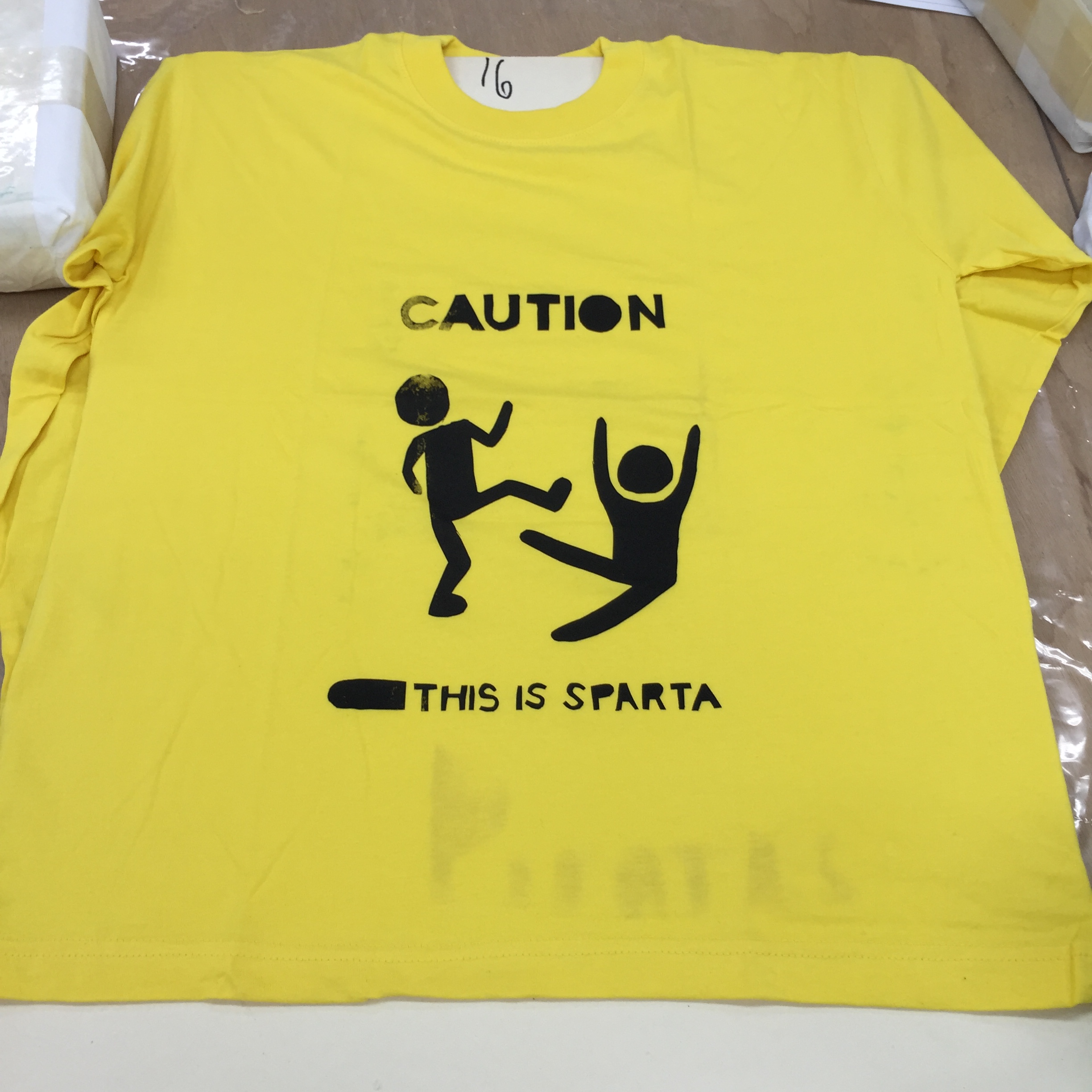 Making t-shirts at Shenkar by Mel Rosenberg - מל רוזנברג - Ourboox.com