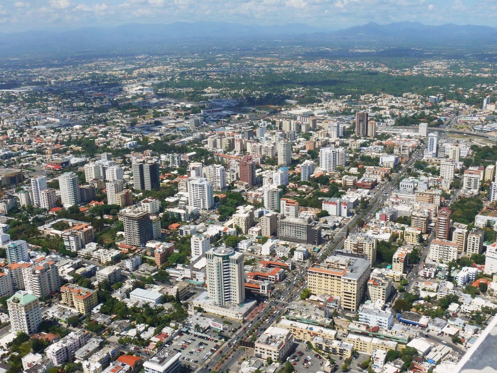 Mi Viaje a Santo Domingo by Om Patel - Illustrated by Omar Patel - Ourboox.com