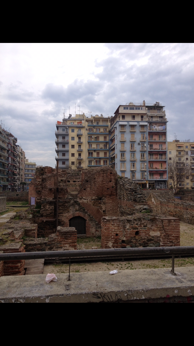 Spring in Thessaloniki And in my heart🌹🌸🌺🌷 Άνοιξη στη Θεσσαλονίκη και στην καρδιά μου by Shuli Sapir-Nevo Photo and Motto - Illustrated by shulamit SAPIR-NEVO - Ourboox.com