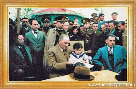 ATATÜRK ve ÇOCUK by ozkaan - Illustrated by Özkan SEYREK (Educator, teacher) - Ourboox.com