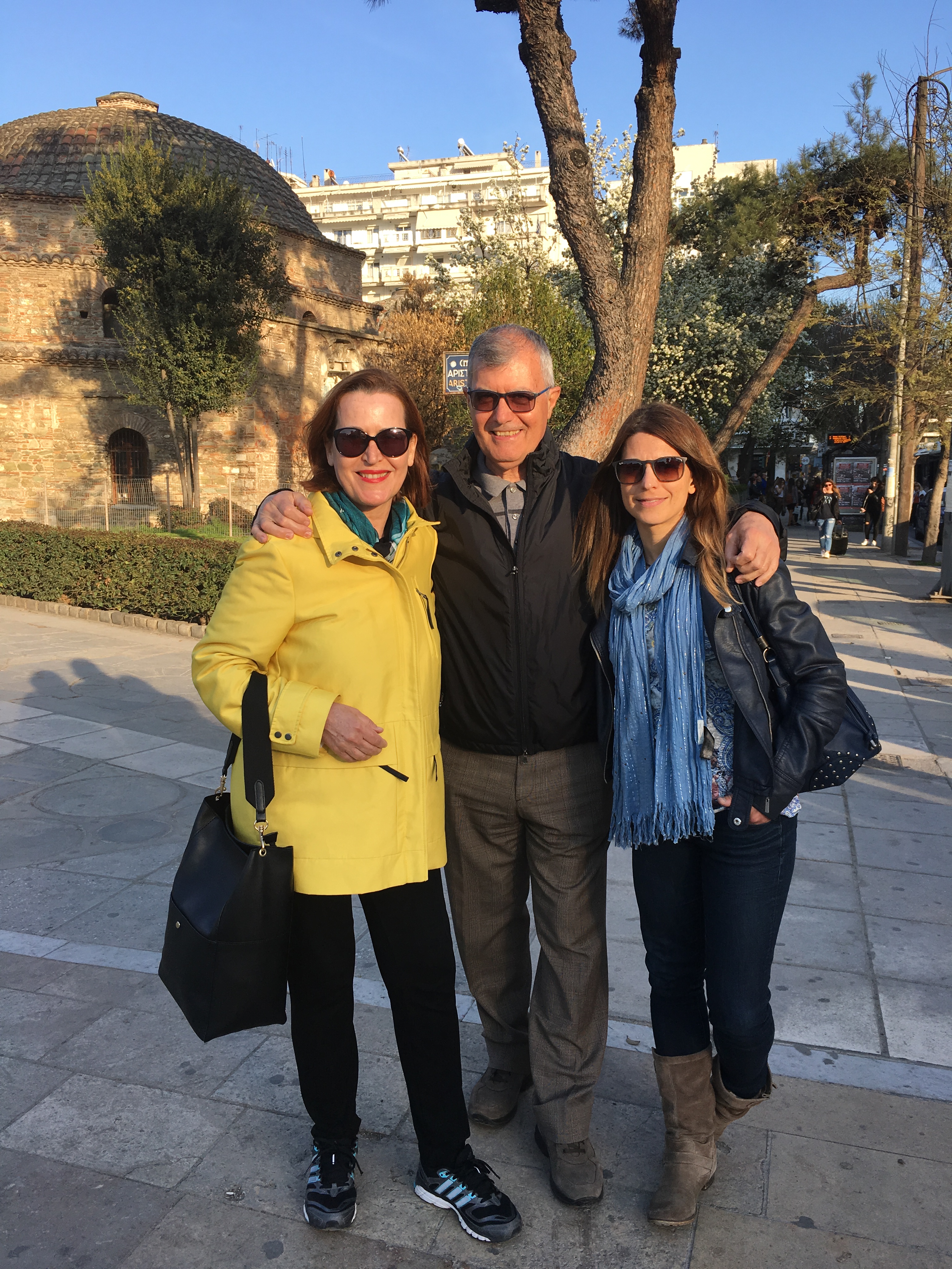 Spring in Thessaloniki And in my heart🌹🌸🌺🌷 Άνοιξη στη Θεσσαλονίκη και στην καρδιά μου by Shuli Sapir-Nevo Photo and Motto - Illustrated by shulamit SAPIR-NEVO - Ourboox.com