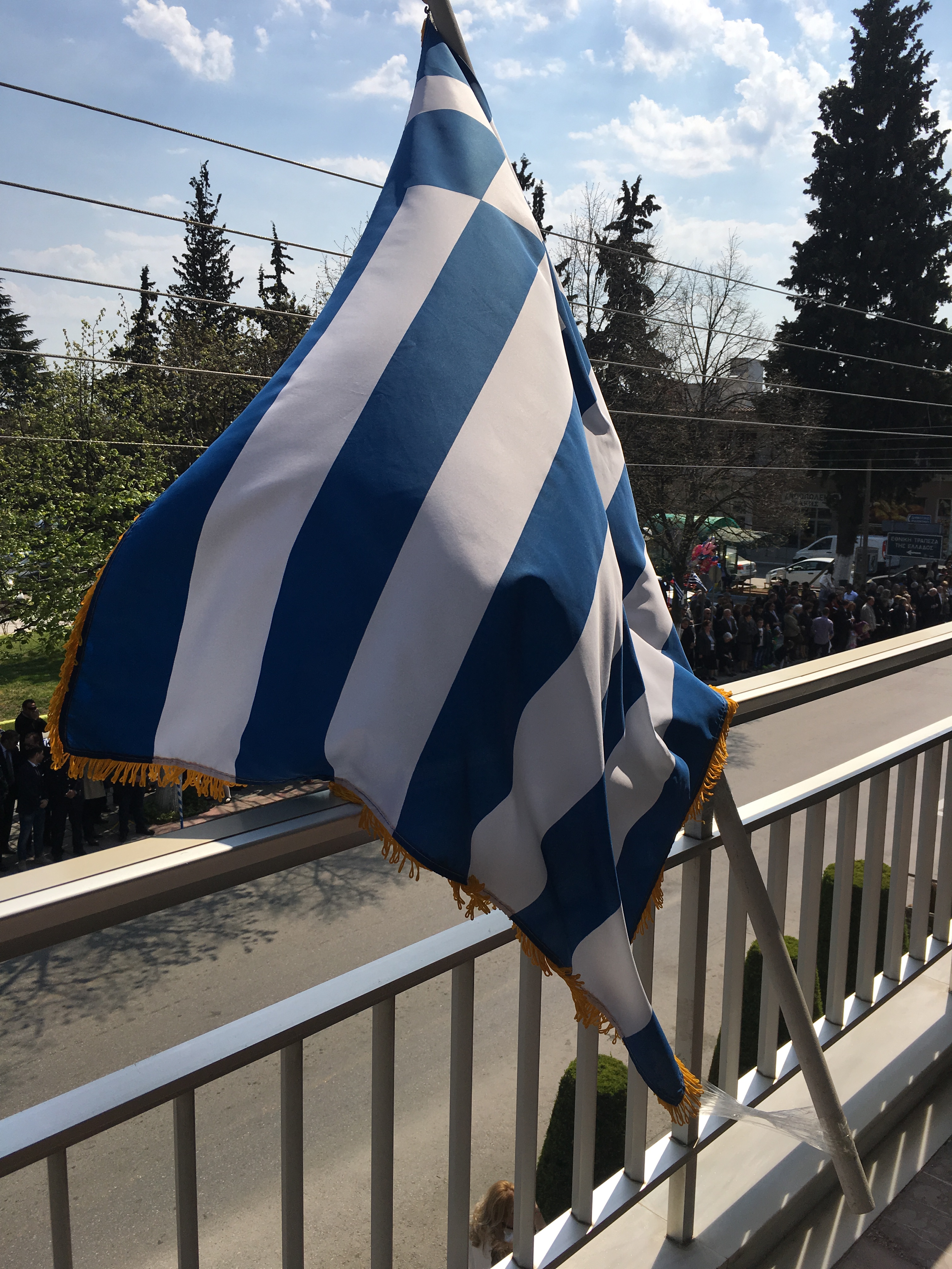 Spring in Thessaloniki And in my heart🌹🌸🌺🌷 Άνοιξη στη Θεσσαλονίκη και στην καρδιά μου by Shuli Sapir-Nevo Photo and Motto - Illustrated by shulamit SAPIR-NEVO - Ourboox.com