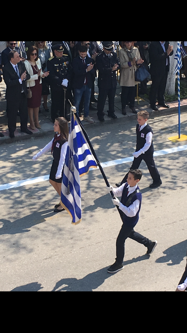Spring in Thessaloniki And in my heart🌹🌸🌺🌷 Άνοιξη στη Θεσσαλονίκη και στην καρδιά μου by Shuli Sapir-Nevo Photo and Motto - Illustrated by shulamit SAPIR-NEVO - Ourboox.com