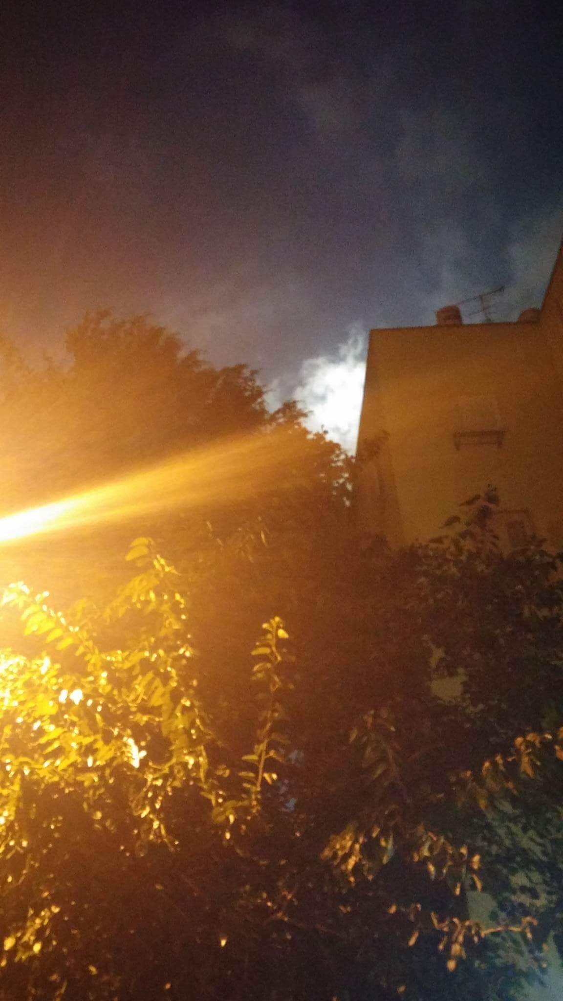 לכתוב ולצייר ירח שירים- שולמית ספיר-נבו 🌙 😊 🌛😍 ציורים וצילומים- אירית סלע גבורי by Shulamit Sapir-Nevo - Illustrated by אירית סלע גבורי - Ourboox.com