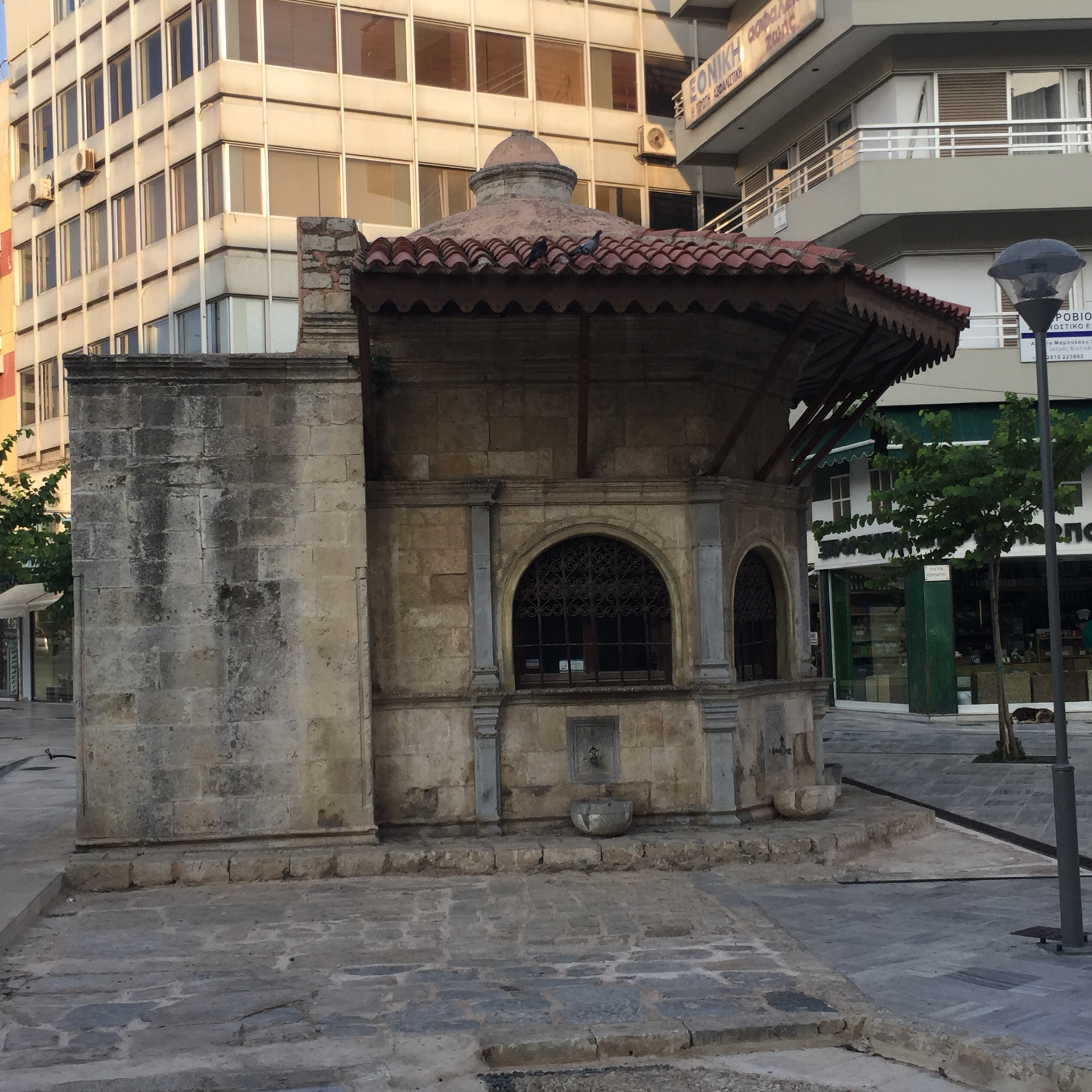 Morning Walks in Heraklion, Crete by Mel Rosenberg - מל רוזנברג - Ourboox.com