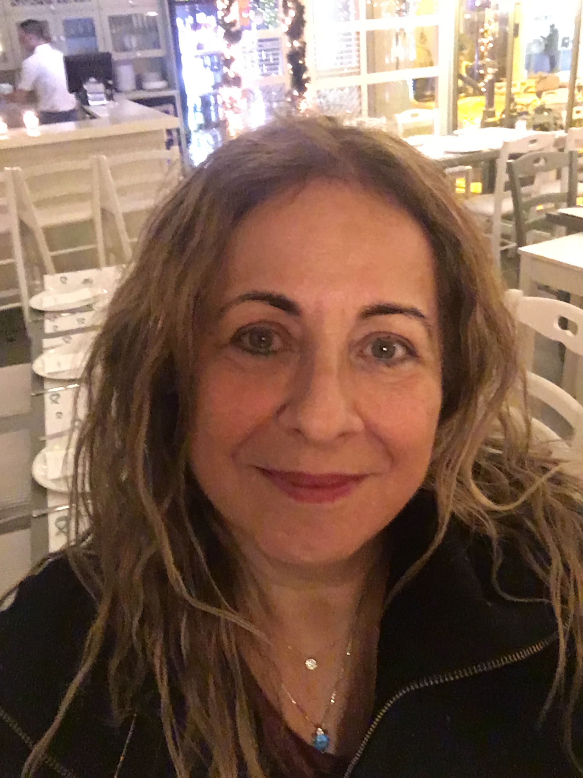Οι ζεστές ώρες του χειμώνα στα Κουφάλια, Ελλάδα *Winter warmth in Koufalia, Greece by Shuli Sapir-Nevo Photo and Motto - Illustrated by Shulamit Sapir- Nevo - Ourboox.com