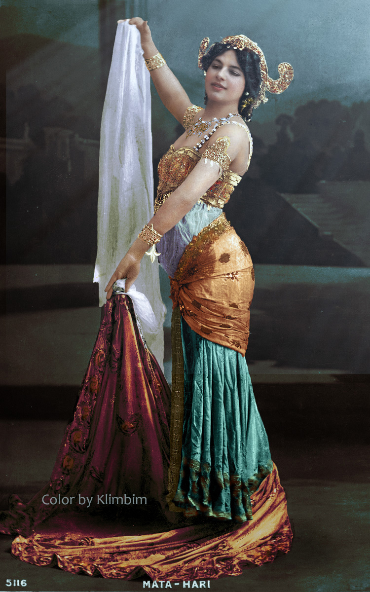 Mata Hari by Olga Shirnina - Illustrated by Olga Shirnina - Ourboox.com