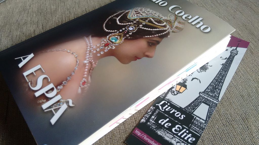 Mata Hari by Olga Shirnina - Illustrated by Olga Shirnina - Ourboox.com