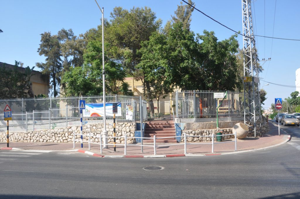 בית ספר בארי- נועם ואדם ד2 by beeri - Ourboox.com