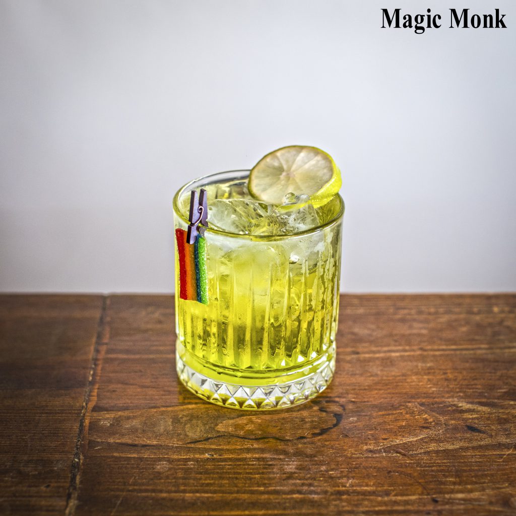 Monks Inn Cocktail Bar and The Ultimate Cocktail Guide by Karla Hayhow - Illustrated by Karla Hayhow and Namy Almo - Ourboox.com