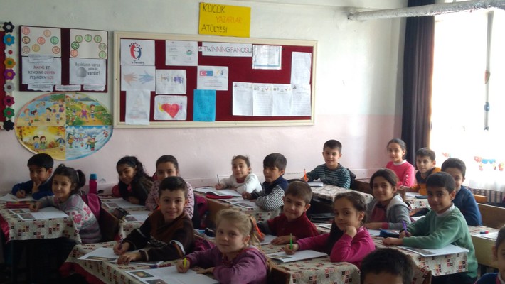 KÜÇÜK YAZARLAR ATÖLYESİ by Ahmet KAS - Ourboox.com