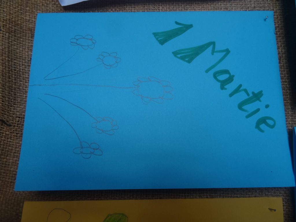 Spring holiday days by Anamaria Golumbeanu - Illustrated by 5th grade students of ION TUCULESCU Secondary School, Craiova, Romania - Ourboox.com