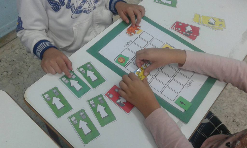 Photos from students’work about space and tecnology by Margarita Dakoronia - Ourboox.com
