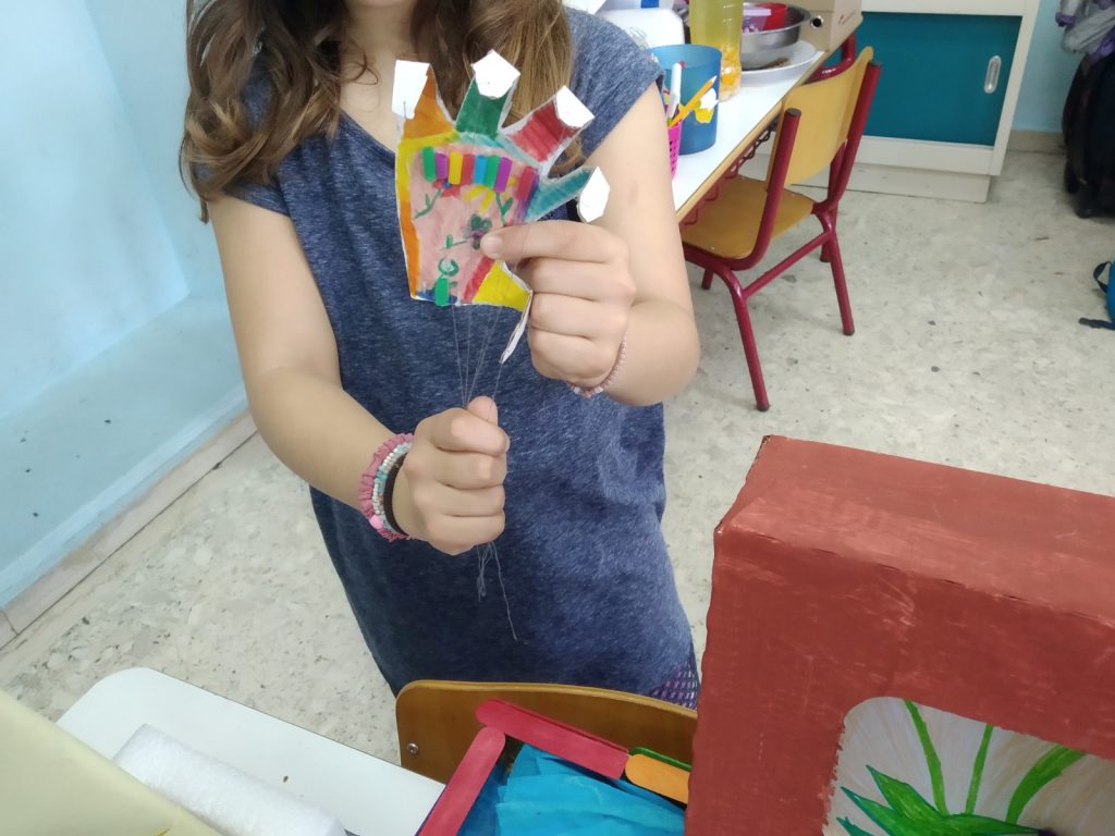 Photos from students’work about space and tecnology by Margarita Dakoronia - Ourboox.com