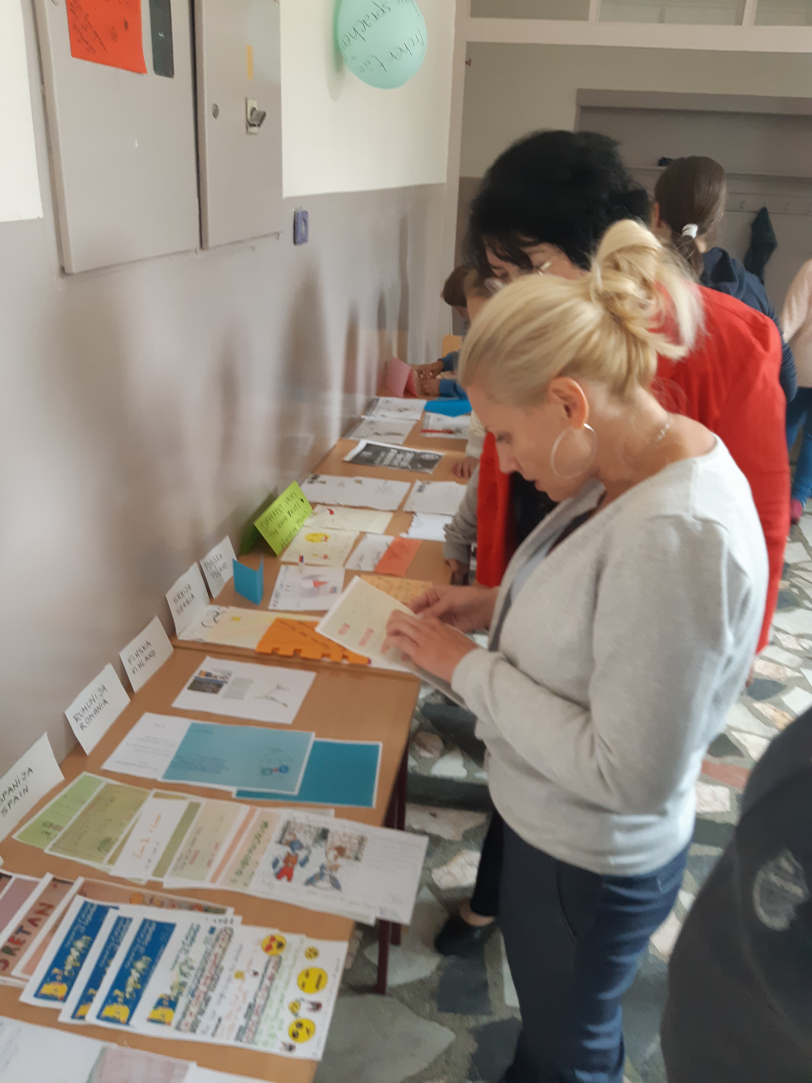 ETWINNING ПРОЈЕКТИ УЧЕНИКА ОСНОВНЕ ШКОЛЕ “КАРАЂОРЂЕ” ТОКОМ ШКОЛСКЕ 2019/2020.ГОДИНЕ by Vesna Jaquet - Ourboox.com