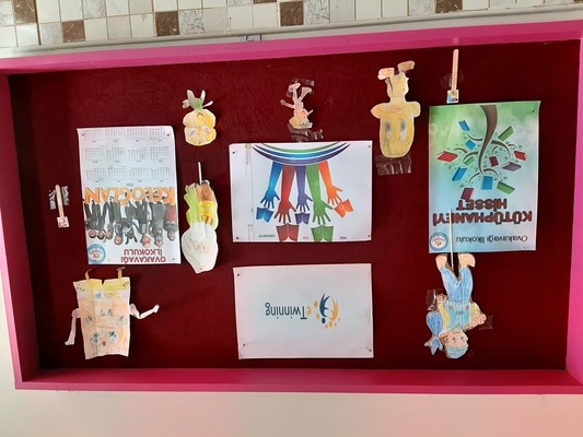 Board of the project by elev amara - Ourboox.com