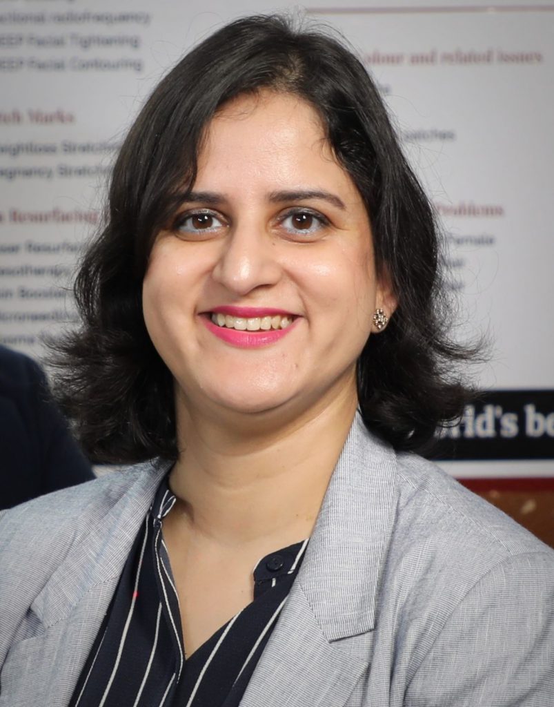 Аканкша пури тело. Бель пури. Panjabi actors. Дивия шарма. Девушка дюшеса.