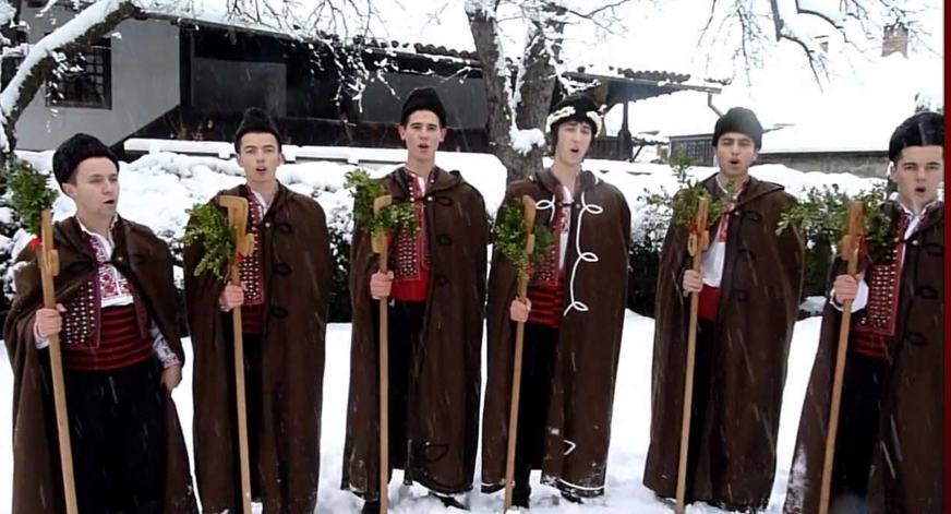 Да направим Коледа вълшебна за нашите деца by Vergi Ivanova - Ourboox.com